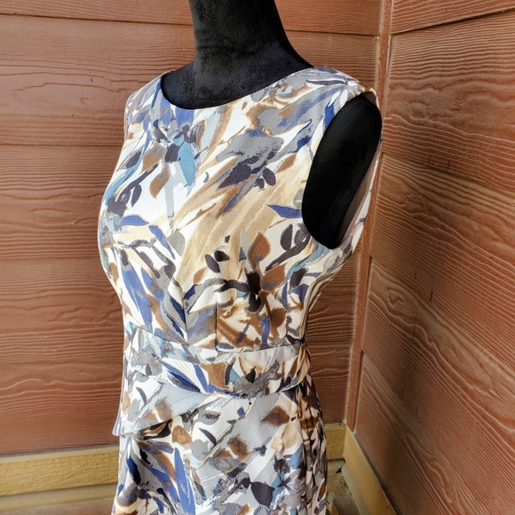 Connected Apparel Women's Tiered Formal Watercolor Midi Dress Size 10 NWOT - Picture 11 of 16